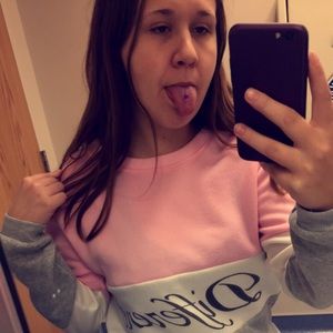 Meet your Posher, Tyler-renee